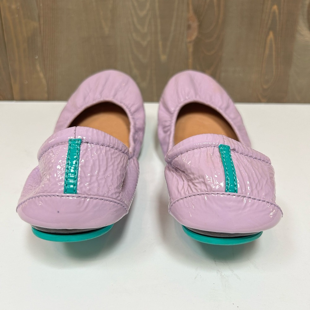 Size 10 lavender patent leather Tieks